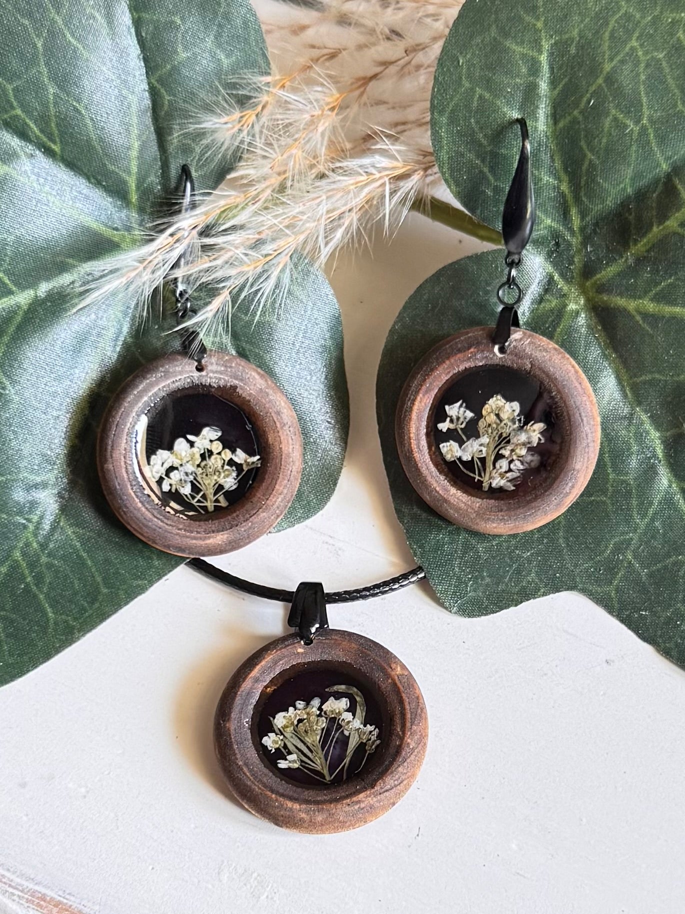Round Wood Resin Set