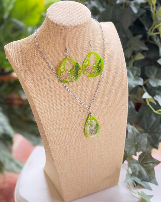 Green Pendant Set
